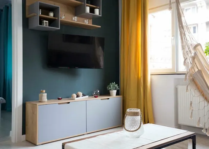 Ideal Apartment *